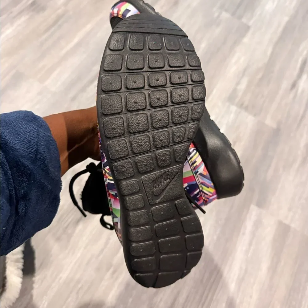 NIKE ROSHE High-Top colorful Sneakers with Fur Inside